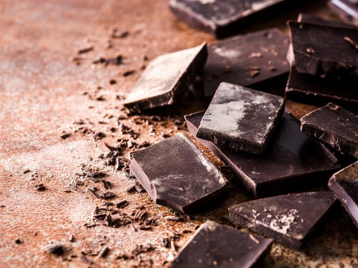 Il cioccolato fondente fa ingrassare? Scopri la dolce verità dietro al mito