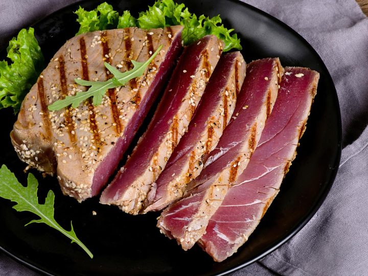Il tonno fa ingrassare? Scopri la verità dietro questo alimento proteico