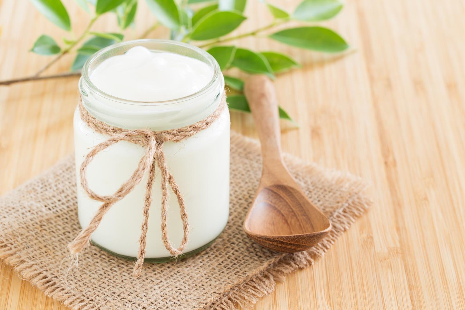 Lo yogurt fa ingrassare? Scopri la verità dietro i miti della dieta!